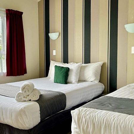 ניו פלימות' Parkside Motel And Apartments מראה חיצוני תמונה