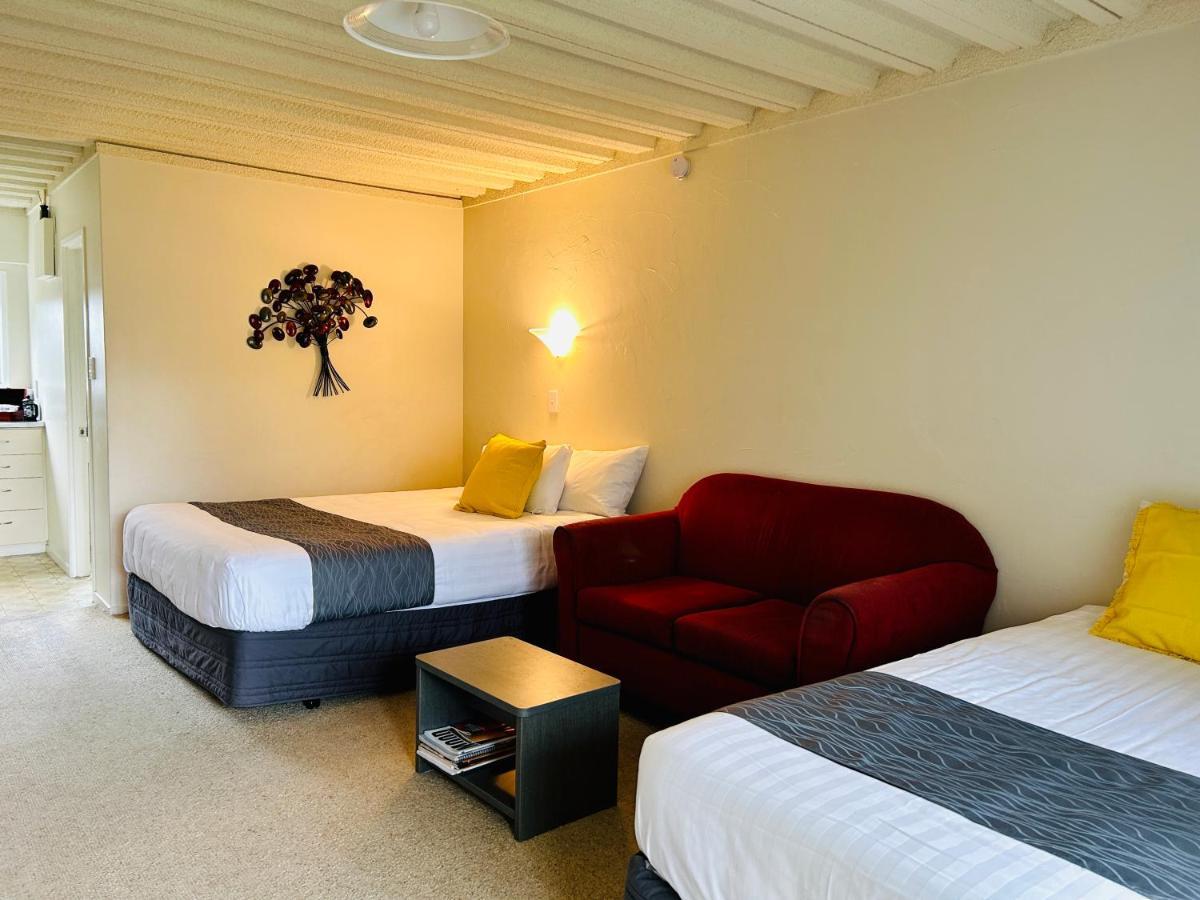 ניו פלימות' Parkside Motel And Apartments מראה חיצוני תמונה
