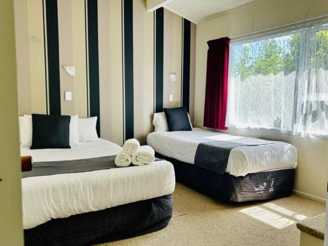 ניו פלימות' Parkside Motel And Apartments מראה חיצוני תמונה